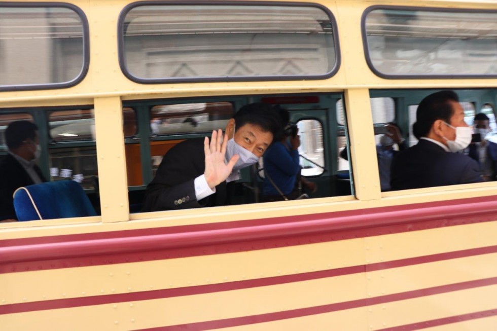 西村経済再生担当大臣が豊後高田市を訪れましたの画像7