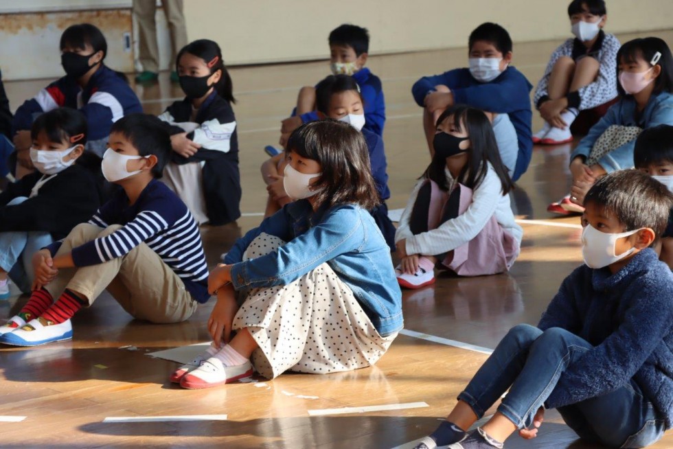 地域一体でのアルミ缶回収活動がうれしい受賞～草地小学校・アルミ缶小・中学校回収協力者表彰～の画像7