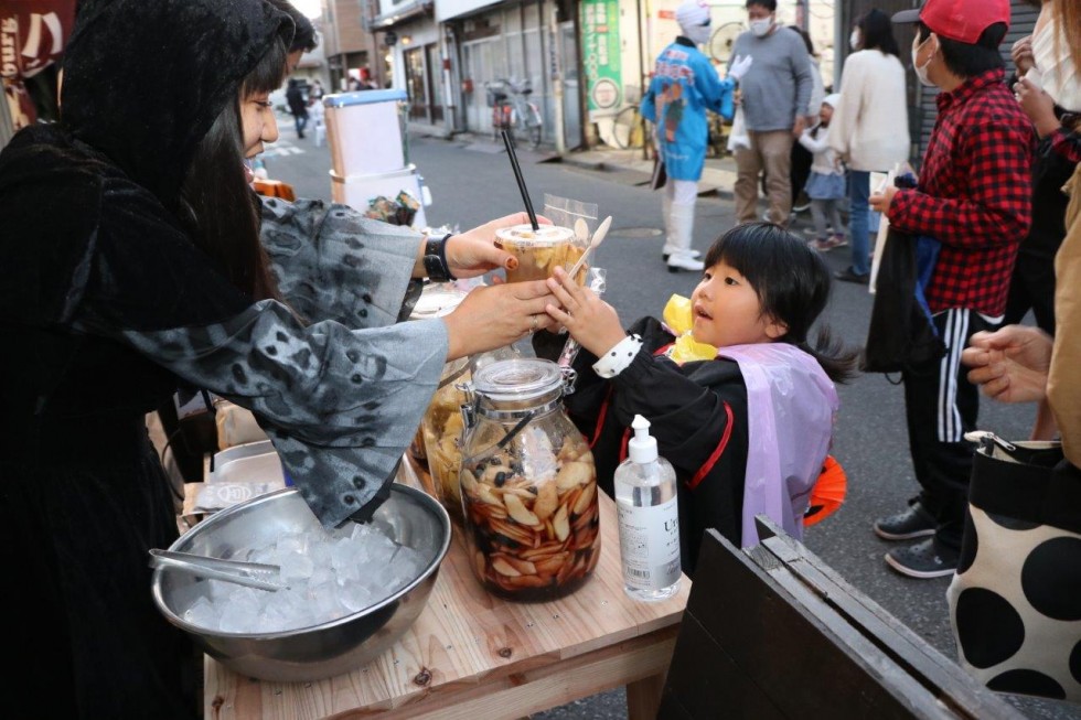 ハロウィンの夜に昭和の夜台市（やたいいち）大盛況♪の画像6