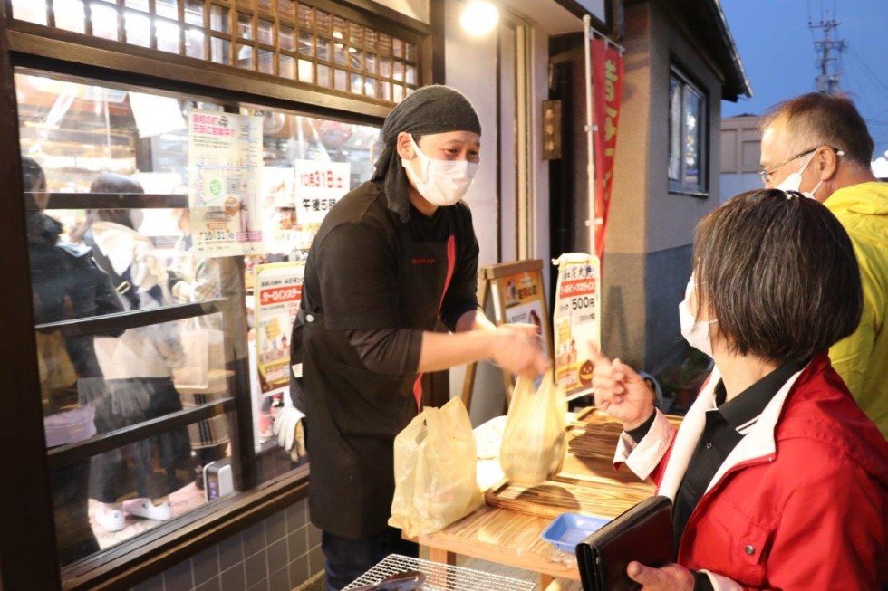 ハロウィンの夜に昭和の夜台市（やたいいち）大盛況♪の画像13