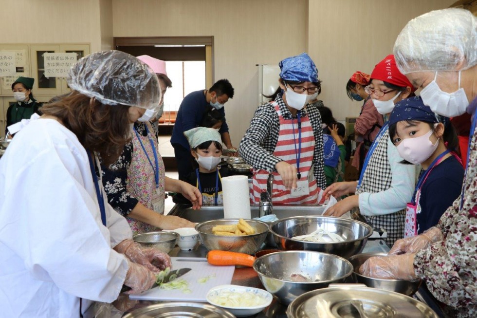 日本の食文化「おせち」づくりで国際交流の画像3