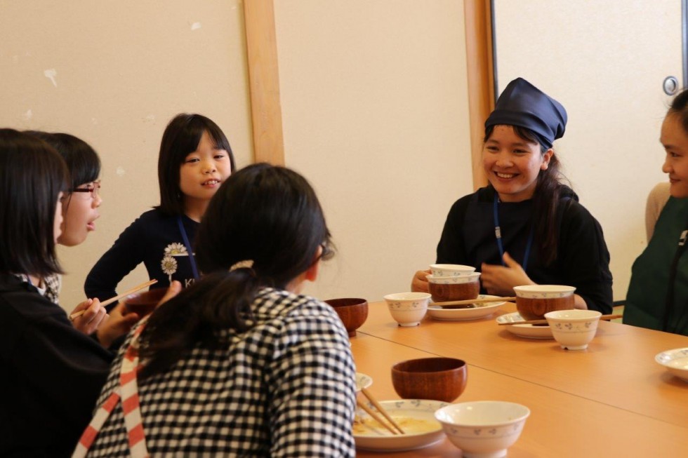 日本の食文化「おせち」づくりで国際交流の画像18