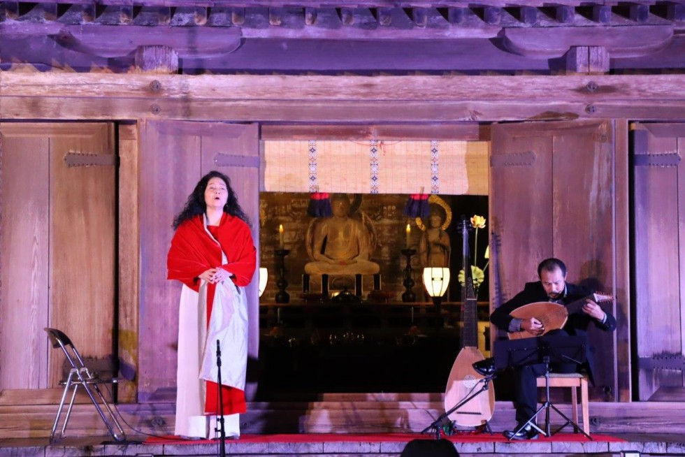 ライトアップされた富貴寺大堂で幻想的なひとときを　～メゾソプラノ＆リュート　創作日本舞踊の夕べ～の画像14
