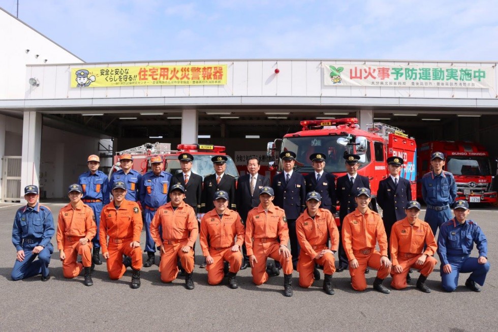 地域の防火・防災力の更なる向上に向けて ～消防ポンプ自動車の引き渡し式・運用開始式が行われました～の画像1