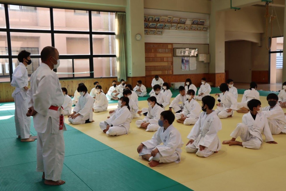 武道を通じて心技体を学ぶ～高田中学校・武道授業～の画像11