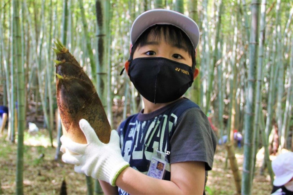 新緑の「千部もみじ村」でたけのこ掘り体験♪　－高田小学校－の画像9