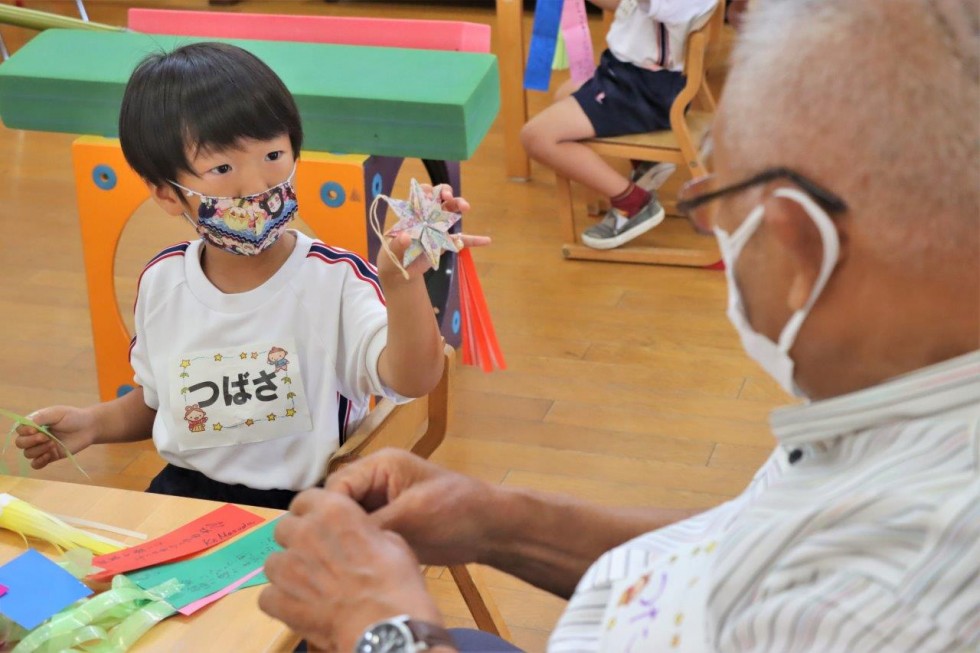 短冊に願いを込めて　－キラリいろ幼稚園七夕交流会－の画像2