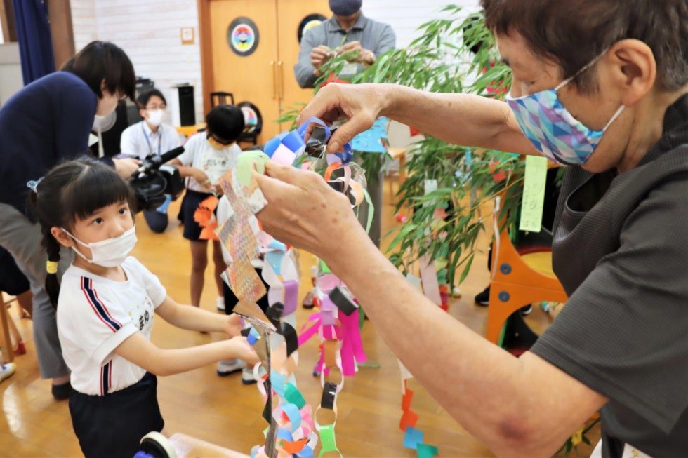 短冊に願いを込めて　－キラリいろ幼稚園七夕交流会－の画像4