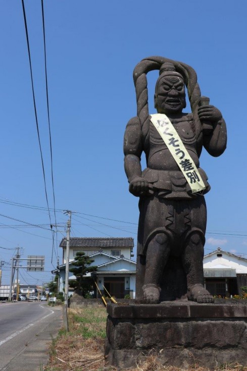 犬田交差点　仁王像の画像2