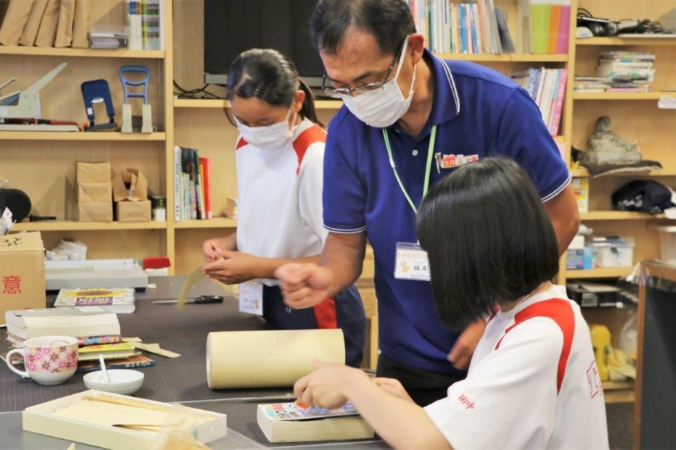 市立図書館の画像3