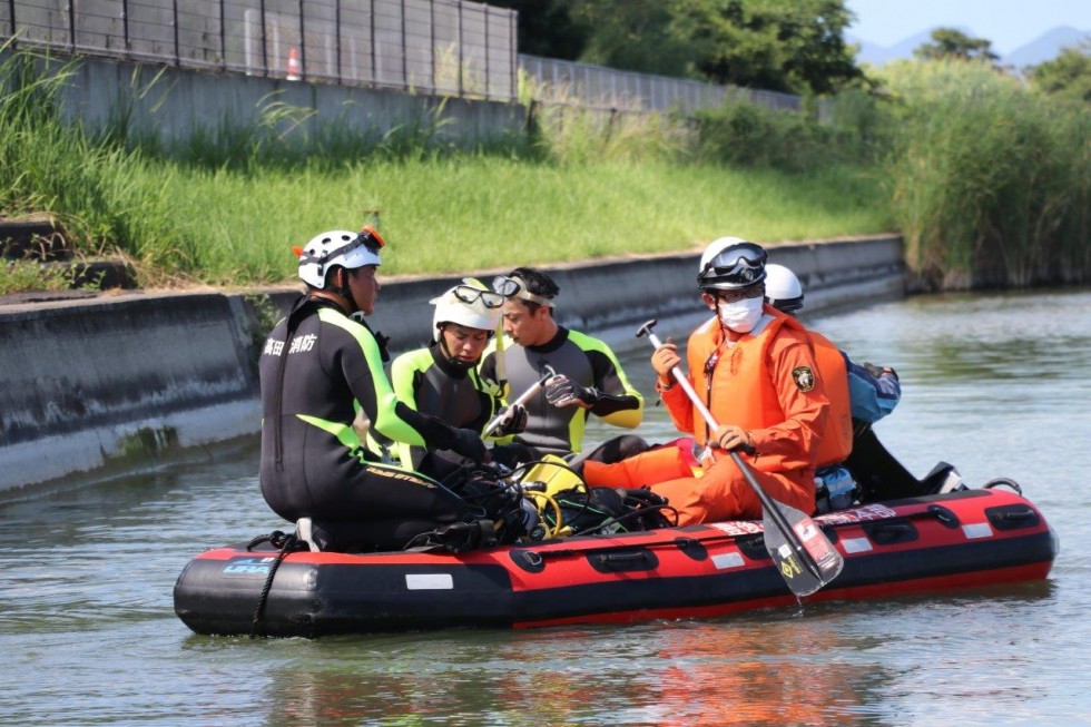 水難事故に備えて本番さながらの訓練を実施　　～大分県防災航空隊との合同訓練～の画像8