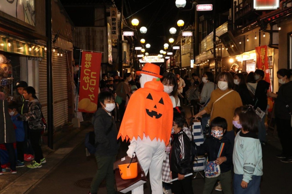 10月の『昭和の夜台市（やたいいち）』は、大大大盛況♪の画像27