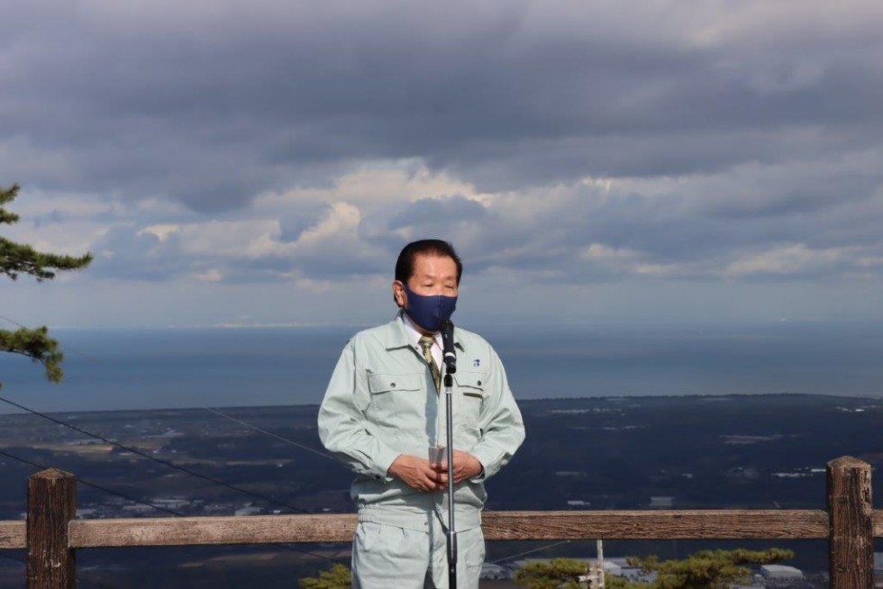 立派に大きく育ってね！西叡山植栽の集いの画像3