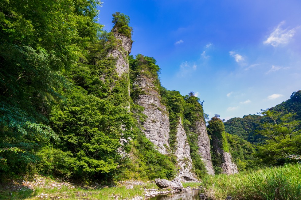 「鍋山（南屏峡）」が国の登録記念物（名勝地関係）に登録されました！の画像