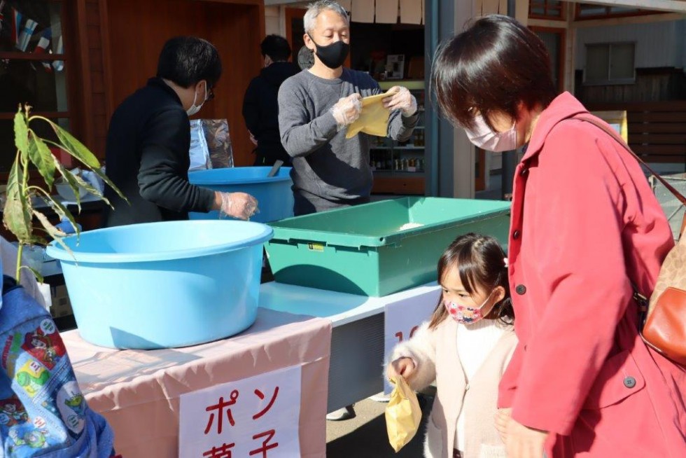 昭和の町に月光仮面が登場！昭和仮面と夢のコラボ～昭和の町誕生20周年だよ！全員集合！～の画像9