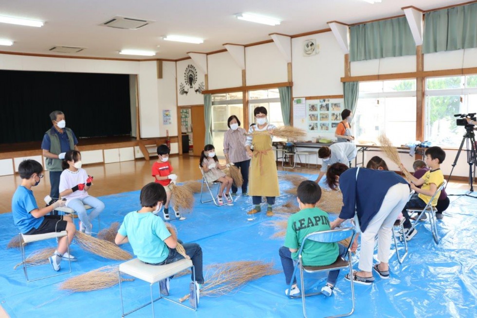 ほうき作りに挑戦！　～わくわく体験活動　呉崎公民館～の画像8