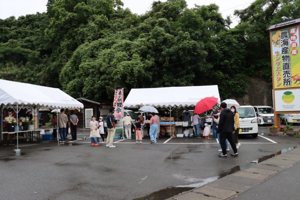 新鮮な海の幸をお届け！ ～香々地朝市～の画像3