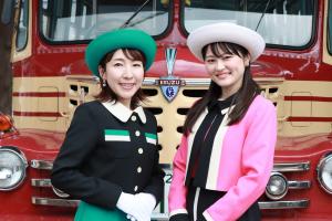 左が山尾さん。右が野村さん。