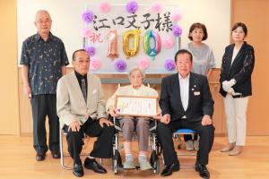記念撮影の様子