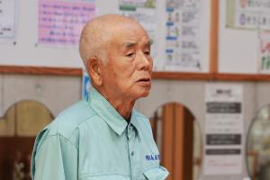 長岡代表取締役があいさつしている写真