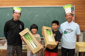 白ねぎ贈呈式集合写真