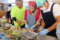 地元の特産品「岬ガザミ」を使った料理教室　－香々地中学校－の画像1